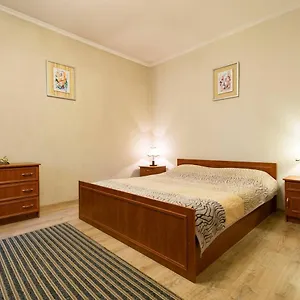Nadezhda On Nauryzbay Batyra 37/1 公寓 阿拉木图
